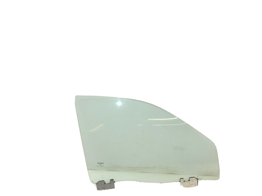 06-10 Grand Cherokee WK Passenger Right Front Door Window Glass