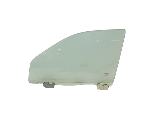 06-10 Grand Cherokee WK Driver Left Front Door Window Glass