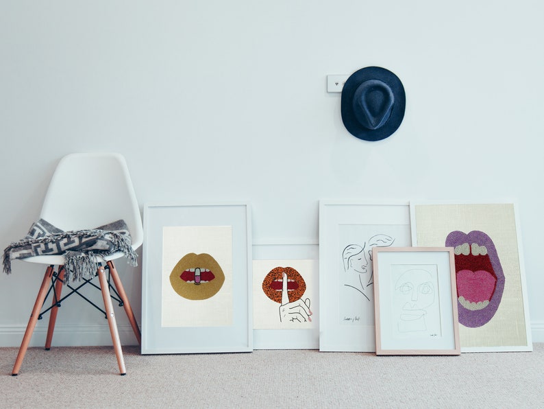 Beaded Shout Out Pop-Art Wall Decor